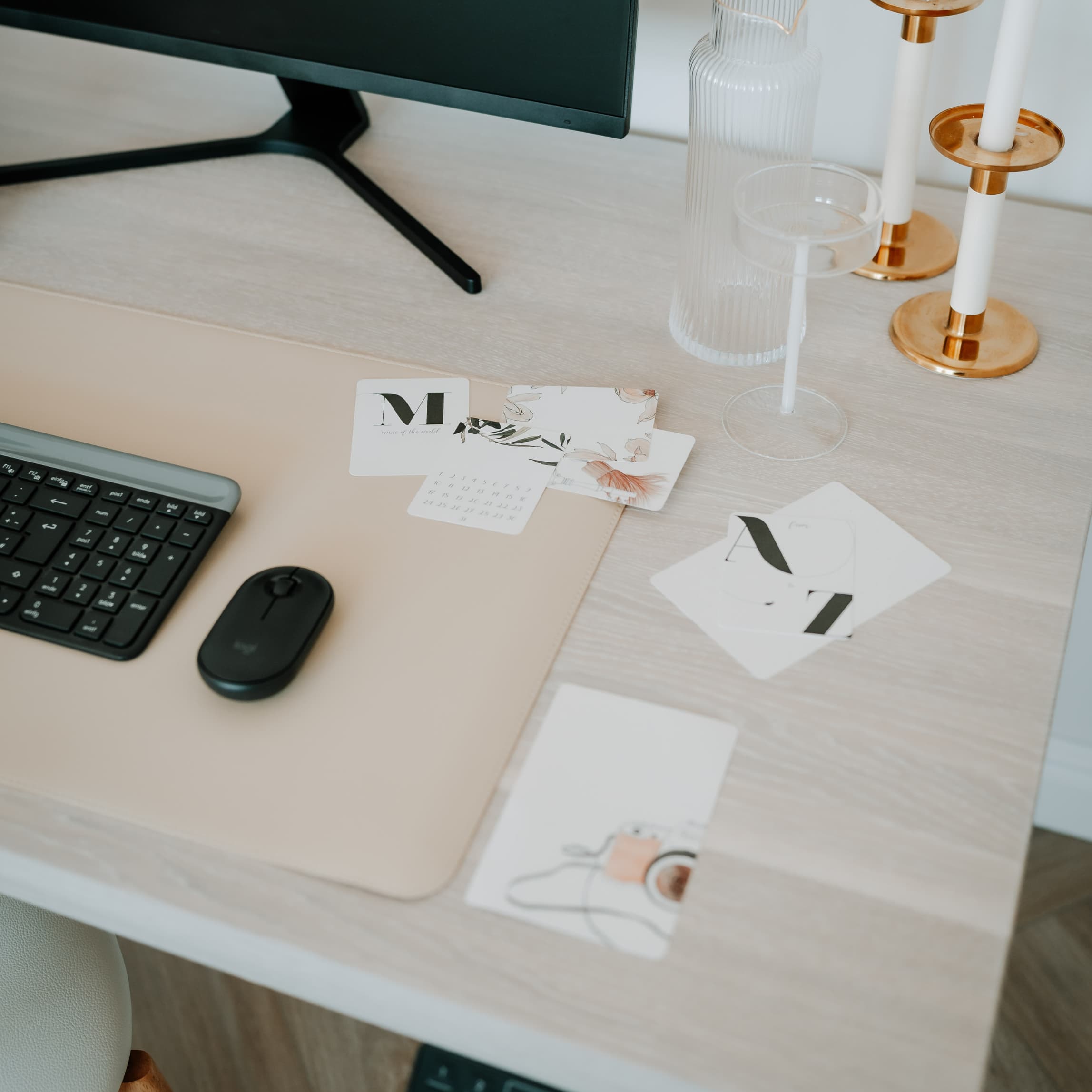 OAKO desk #Solid Wood Combo_White Mist — White