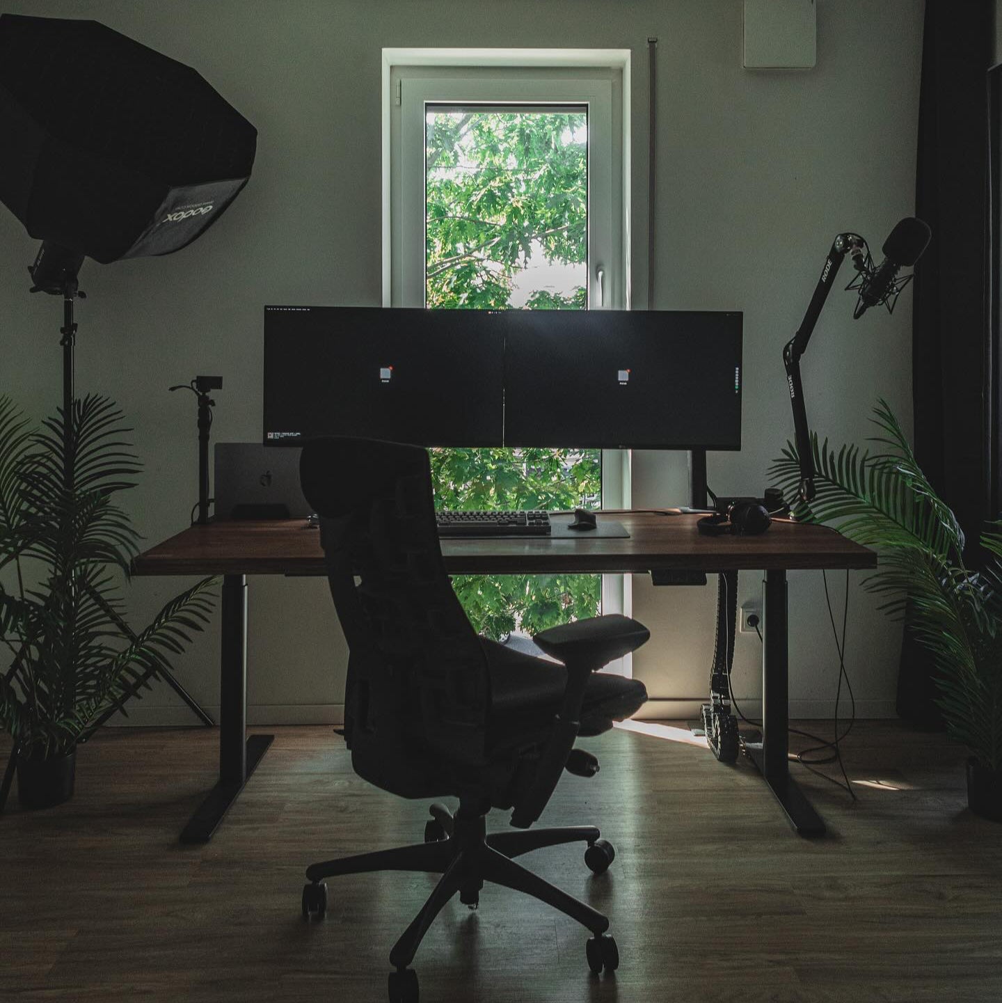 "Mahogany" Solid OAK Desk