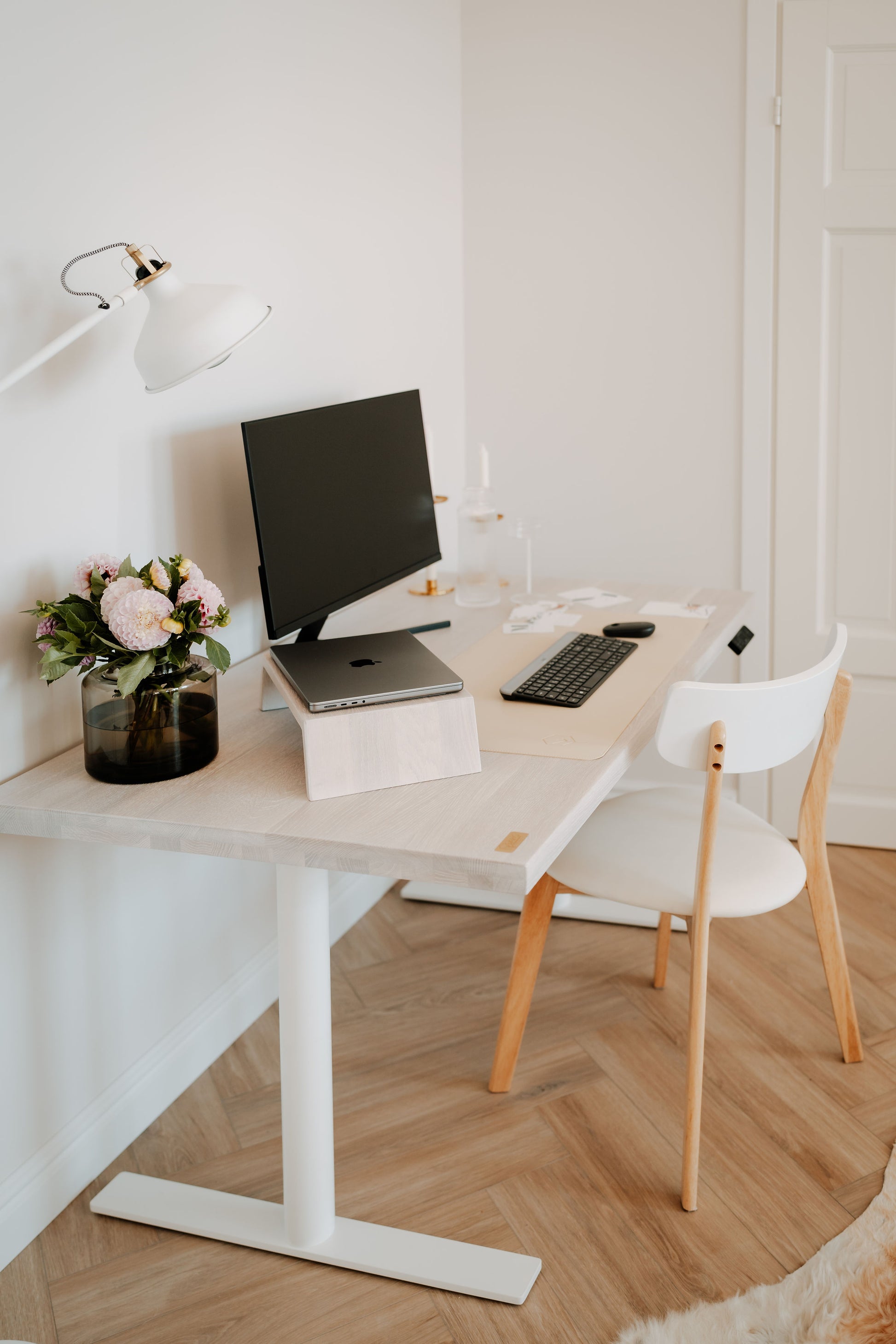 Mini Monitor Stand | Oak Mini Monitor Stand | OAKO Denmark