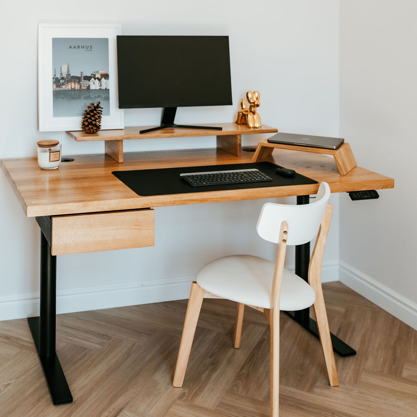 Premium Stand Desk | Premium Wooden Stand Desk | OAKO Denmark